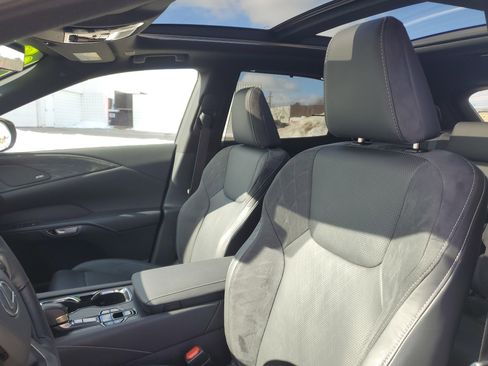 Used 2023 Lexus RX 350 AWD w/ Cold Area Package image 7