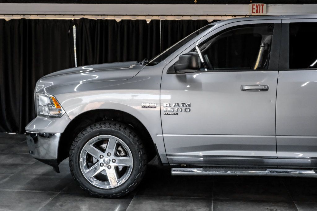 Used 2021 RAM 1500 Classic SLT AWD/4WD image 12