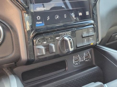 Used 2023 RAM 1500 Big Horn AWD/4WD image 18