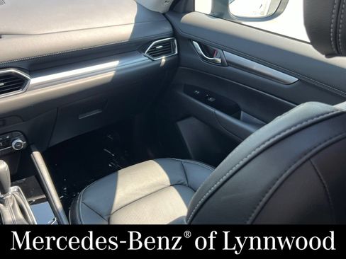 Used 2025 MAZDA CX-5 AWD 2.5 S w/ Preferred Package image 19