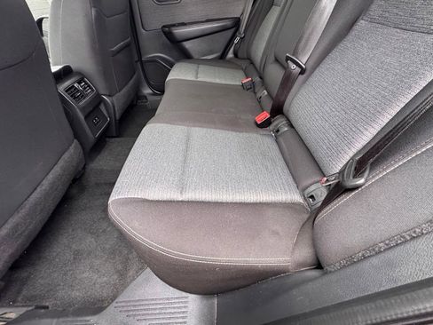 Certified 2023 Nissan Rogue SV FWD image 19
