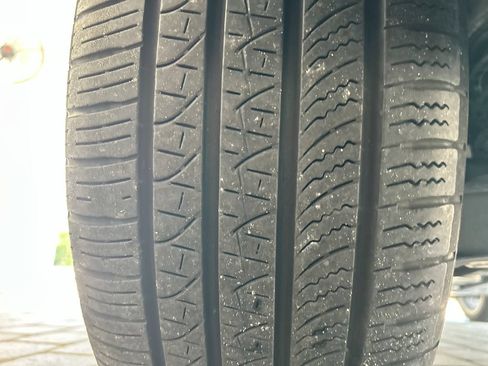 Certified 2024 Volkswagen Tiguan SE R-Line FWD image 42