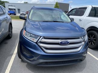 Used 2018 Ford Edge SE FWD video 2