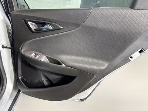 Used 2022 Chevrolet Malibu LT image 28
