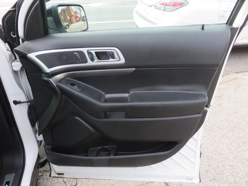 Used 2015 Ford Explorer Sport w/ Equipment Group 401A image 33