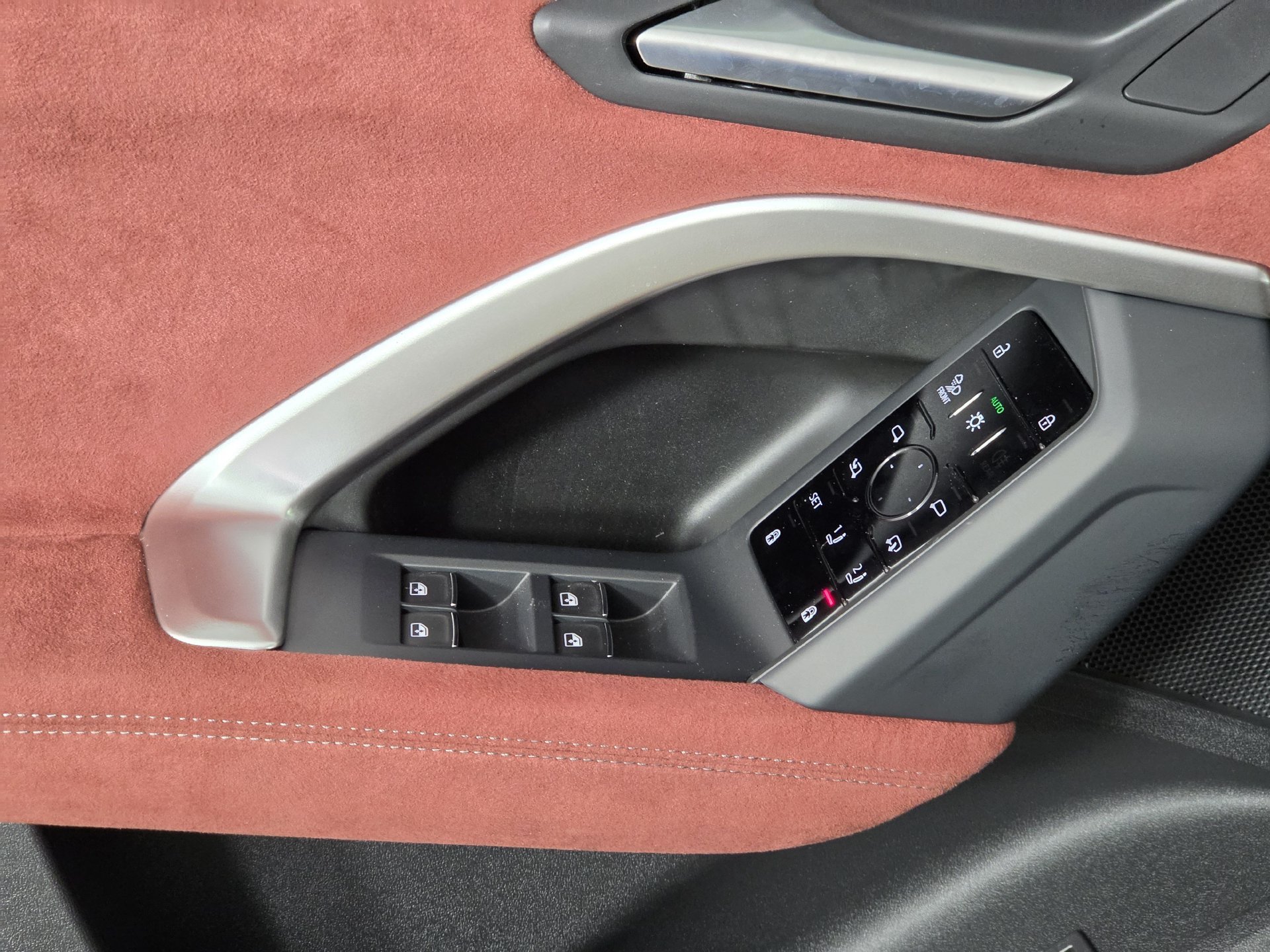 New 2026 Audi SQ5 Premium Plus AWD/4WD image 11