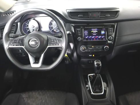 Used 2018 Nissan Rogue S image 20