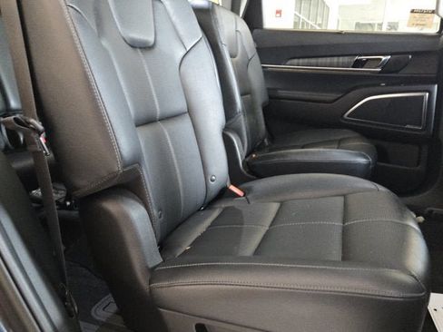 Used 2024 Kia Telluride SX AWD/4WD image 6