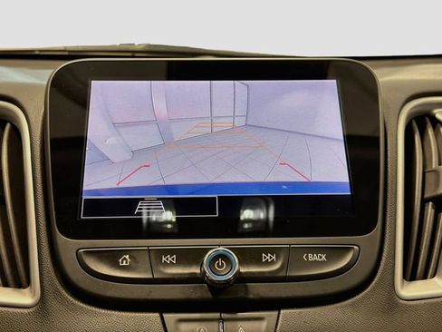 Used 2023 Chevrolet Malibu LT FWD image 12