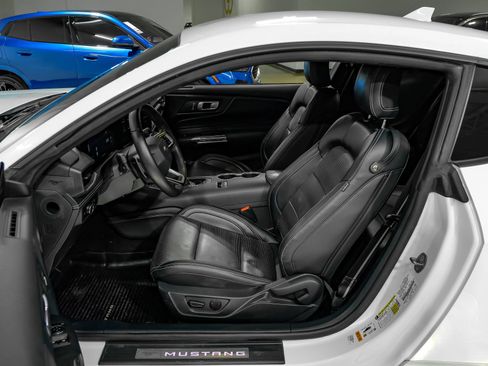 Used 2024 Ford Mustang GT Premium RWD image 4