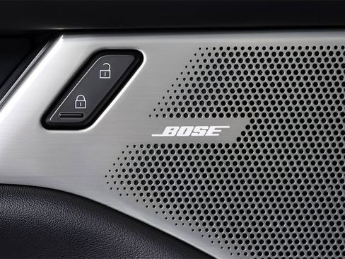 New 2025 MAZDA MAZDA3 2.5 Turbo Sedan w/Premium Plus image 16