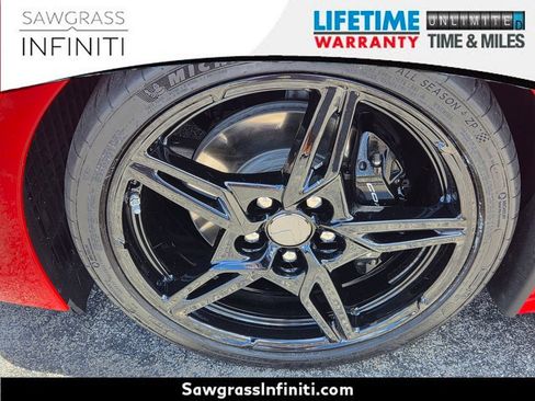 Used 2025 Chevrolet Corvette Stingray Premium Conv w/ 3LT RWD image 6