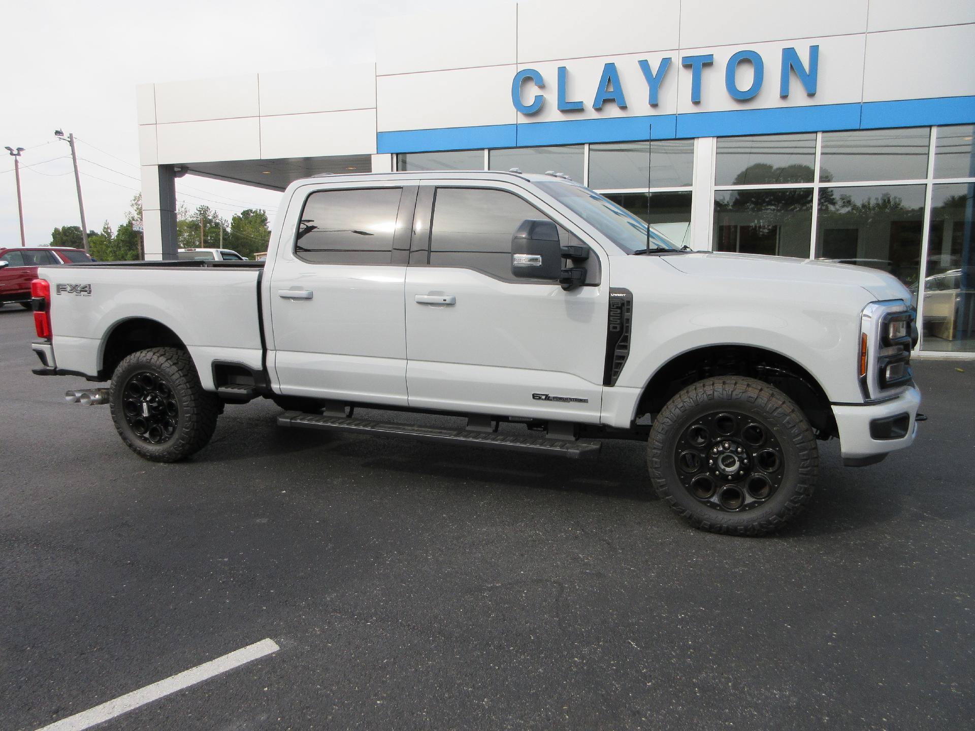 Used 2026 Ford F250 Lariat w/ Black Appearance Package AWD/4WD image 1