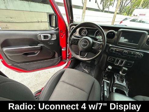 Used 2019 Jeep Wrangler Sport AWD/4WD image 9