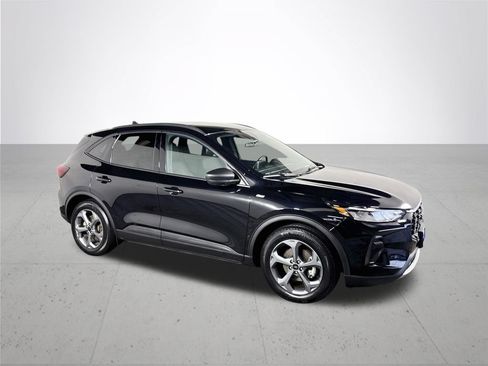 Used 2025 Ford Escape ST-Line FWD image 4