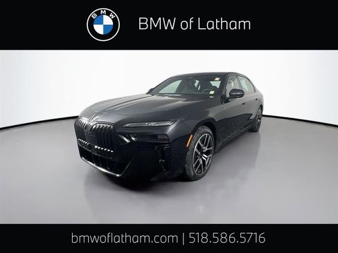 Certified 2024 BMW 760i xDrive w/ Executive Package AWD/4WD image 1