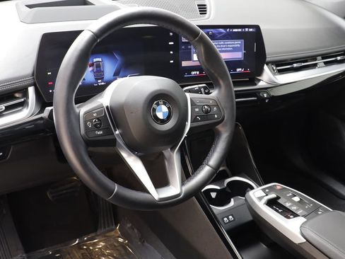 Certified 2025 BMW X1 xDrive28i image 7