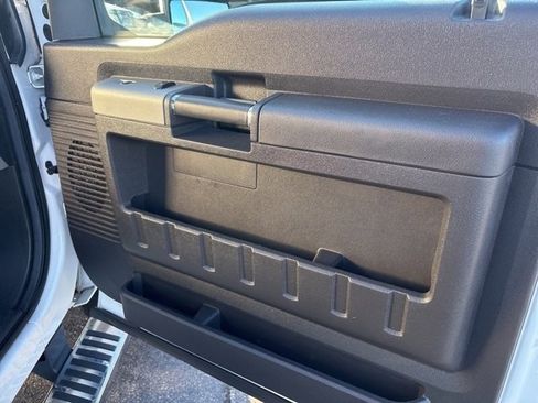 Used 2016 Ford F350 Lariat w/ Lariat Ultimate Package image 41