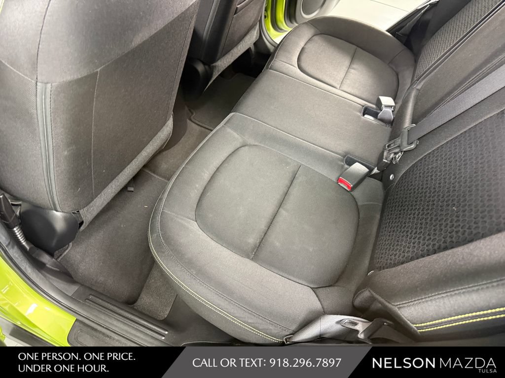 Used 2016 Kia Soul + FWD image 36