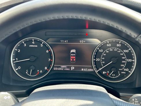Used 2025 Mitsubishi Outlander SE FWD image 34