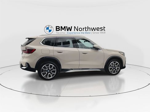 New 2026 BMW X1 xDrive28i w/ Technology Package AWD/4WD image 4