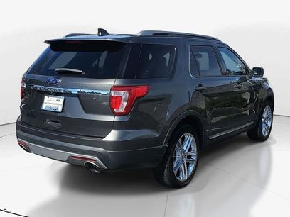 Used 2017 Ford Explorer XLT w/ Equipment Group 202A