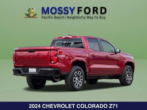 Used 2024 Chevrolet Colorado Z71 w/ Advanced Trailering Package AWD/4WD image 5