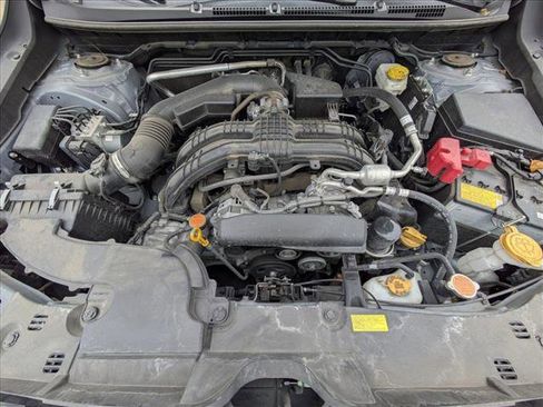 Used 2024 Subaru Crosstrek 2.0i Premium image 18