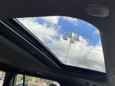 New 2025 Jeep Grand Cherokee Laredo X image 51