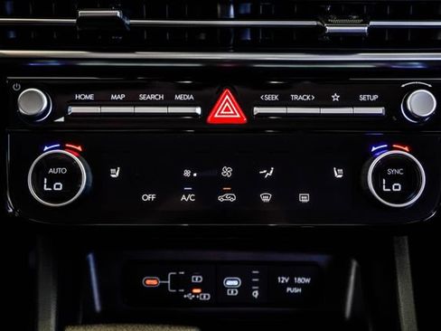 Certified 2025 Hyundai Tucson SEL FWD image 24
