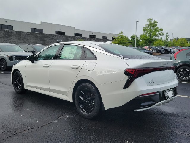 New 2026 Kia K5 LXS FWD image 6