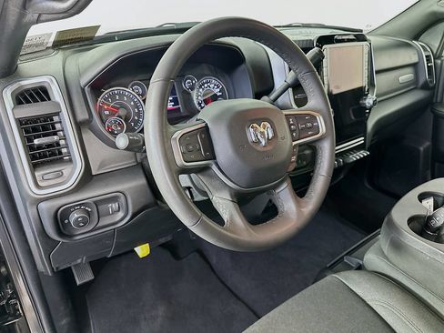 Used 2025 RAM 2500 Big Horn AWD/4WD image 29