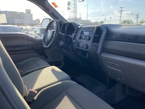 Used 2018 Ford F250 XL image 17