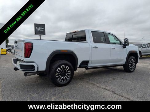 New 2026 GMC Sierra 2500 Denali Ultimate image 4