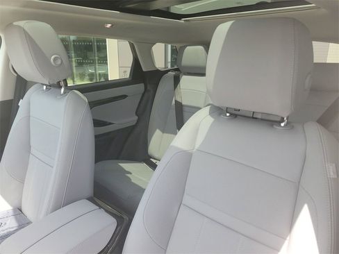 New 2025 Land Rover Range Rover Evoque S image 13