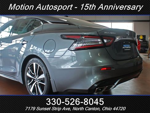 Used 2023 Nissan Maxima SL FWD image 8