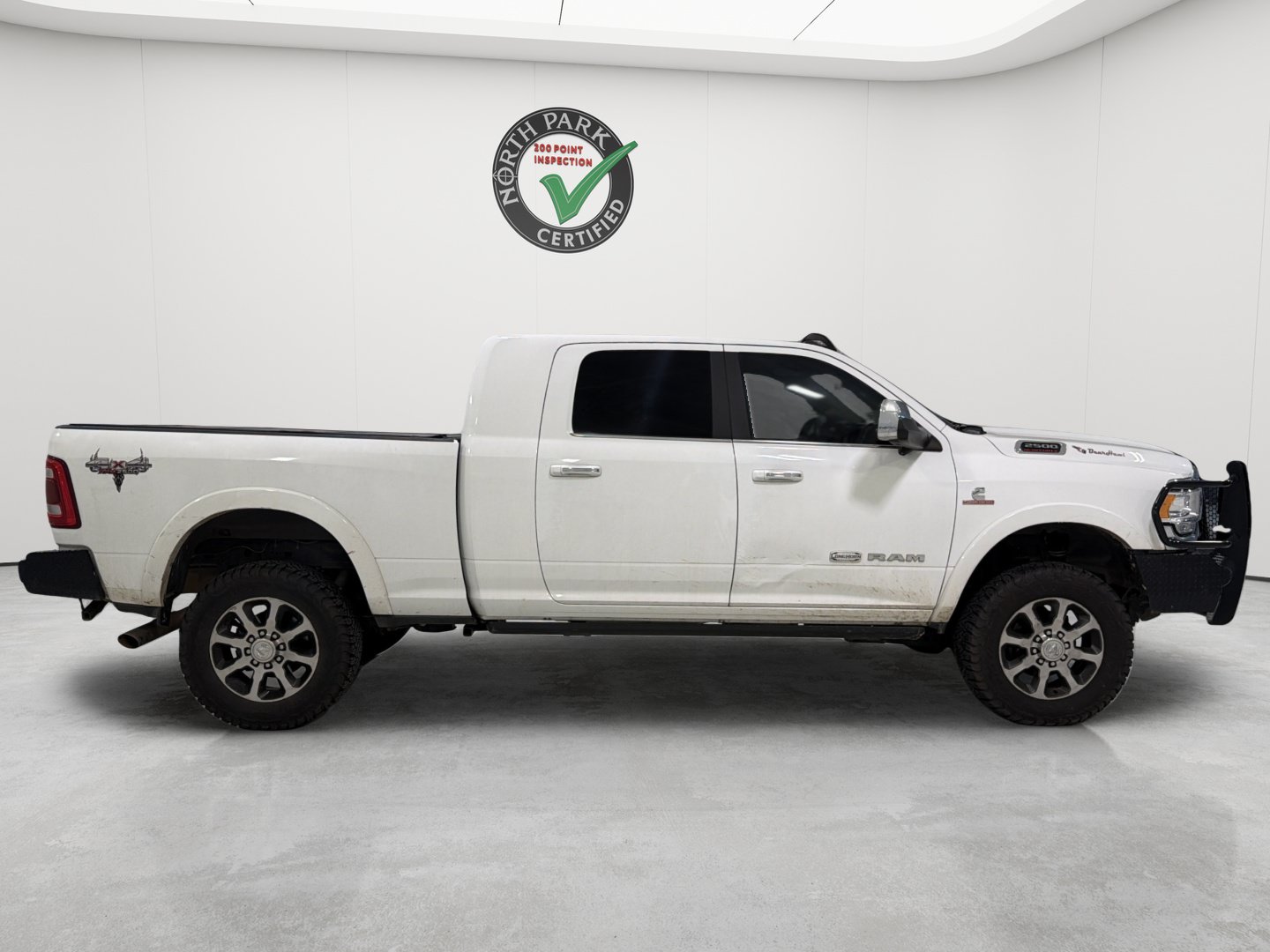 Used 2022 RAM 2500 Limited AWD/4WD image 6