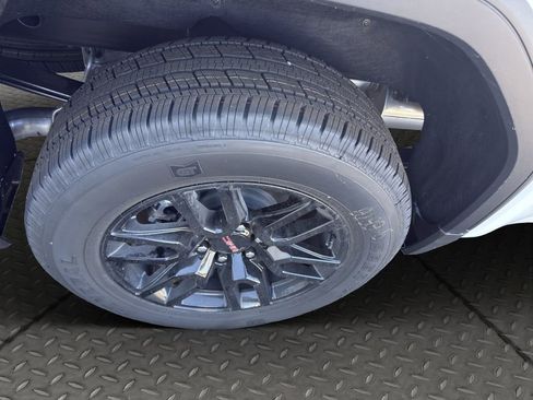 New 2026 GMC Sierra 1500 Elevation image 23