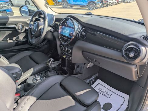 Used 2023 MINI Cooper SE image 25