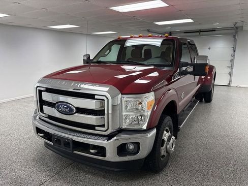 Used 2015 Ford F350 XLT w/ XLT Premium Package image 45