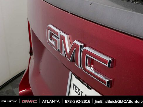 New 2026 GMC Yukon AT4 w/ AT4 Premium Plus Package image 39