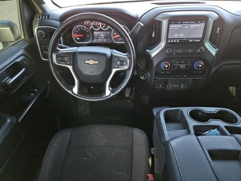 Used 2022 Chevrolet Silverado 3500 LT w/ Convenience Package image 8