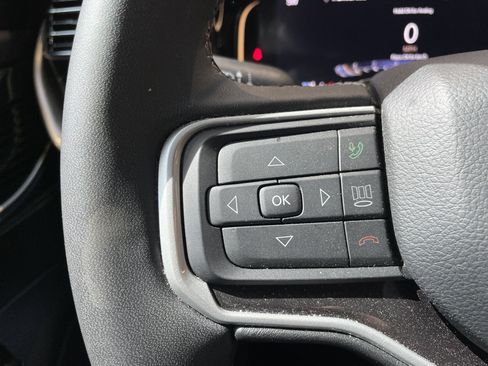 Used 2023 Jeep Wagoneer 4WD w/ Convenience Group I image 23