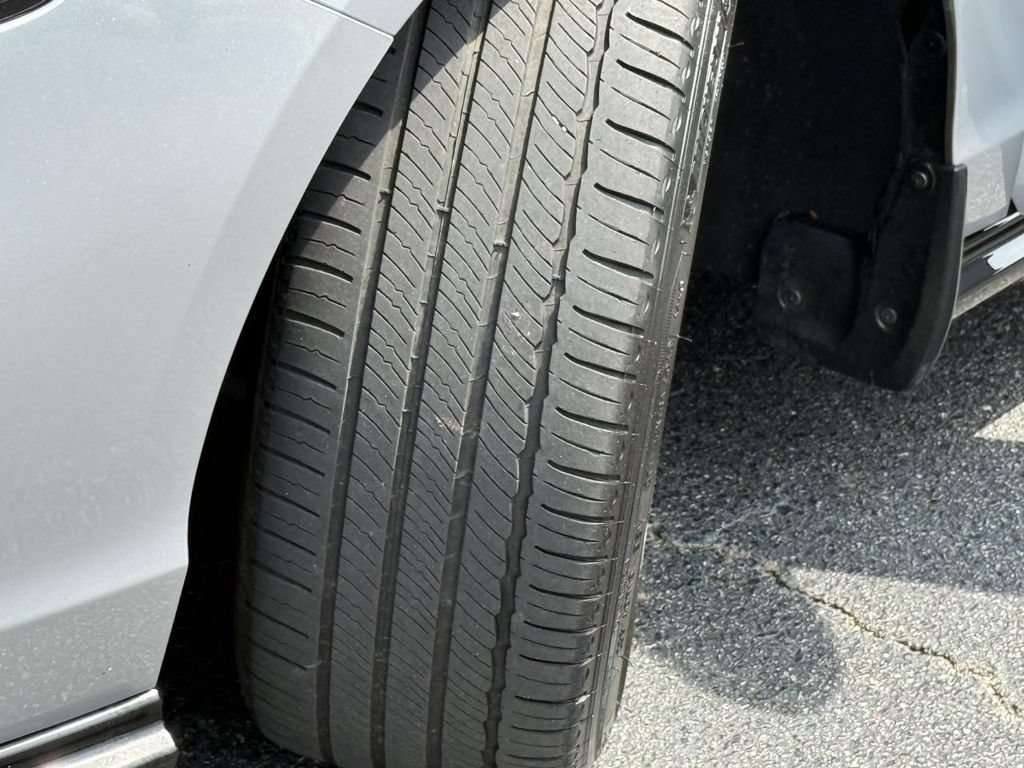 Used 2025 Honda Accord Touring image 25
