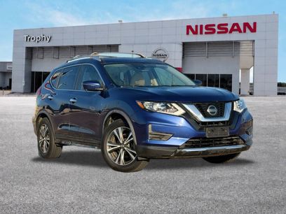 Used 2019 Nissan Rogue SV w/ Sun & Sound Touring Package