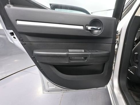 Used 2010 Dodge Charger SXT AWD/4WD image 29