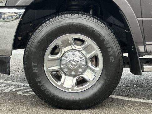 Used 2020 RAM 2500 Laramie image 30