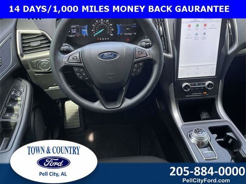 Certified 2024 Ford Edge SE w/ Black Appearance Package image 20