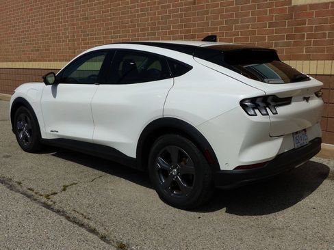 Used 2023 Ford Mustang Mach-E Select AWD/4WD image 7