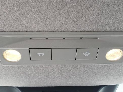 Certified 2025 Nissan Kicks SV image 39